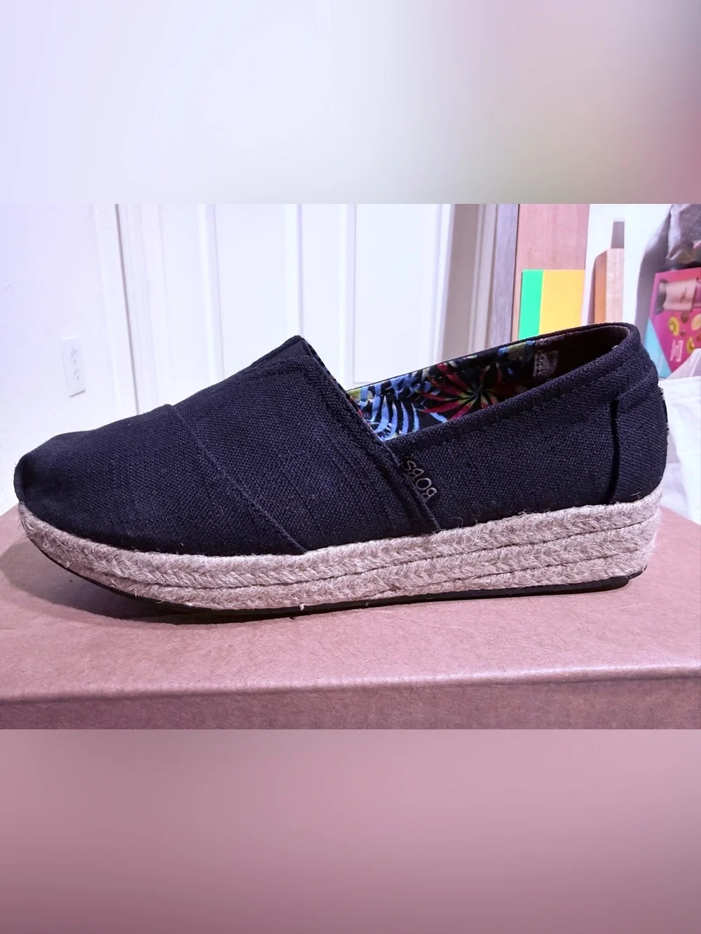 Bob's From Skechers Memory Foam Arch Pillow Black Espadrilles Shoes 9.5